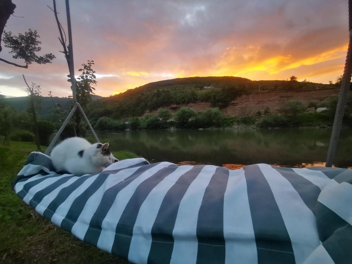 Prenociste Na Drini Foca Panzió Kültér fotó