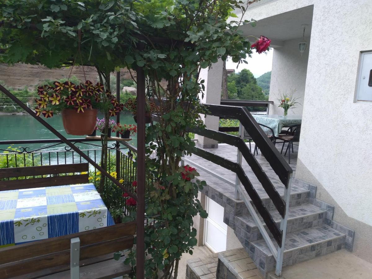 Prenociste Na Drini Foca Panzió Kültér fotó