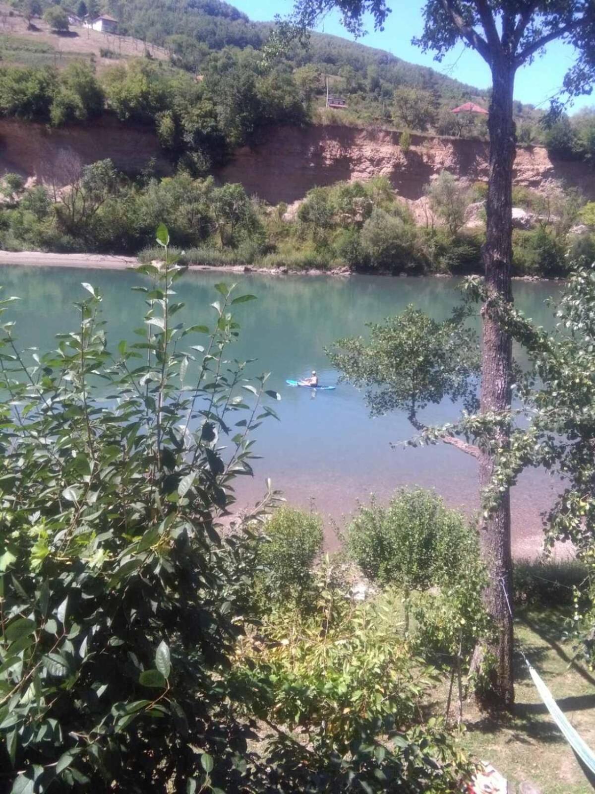 Prenociste Na Drini Foca Panzió Kültér fotó